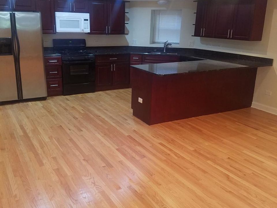 2nd image of 6149 S Woodlawn Ave