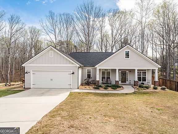 3rd image of 48 Weatherbrooke Ln