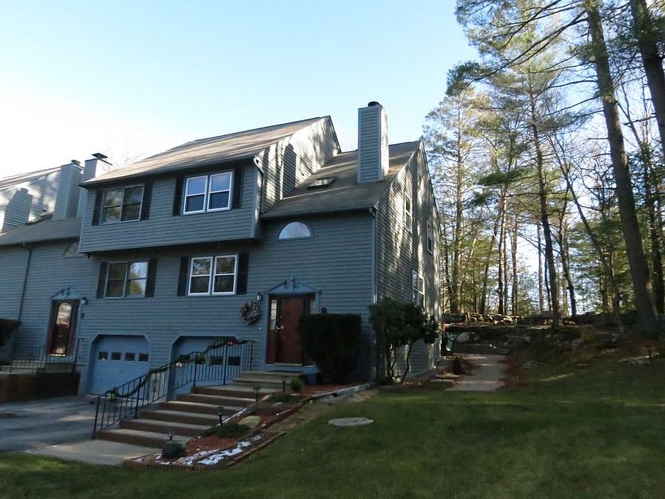 1st image of 8 Carol Dr #8