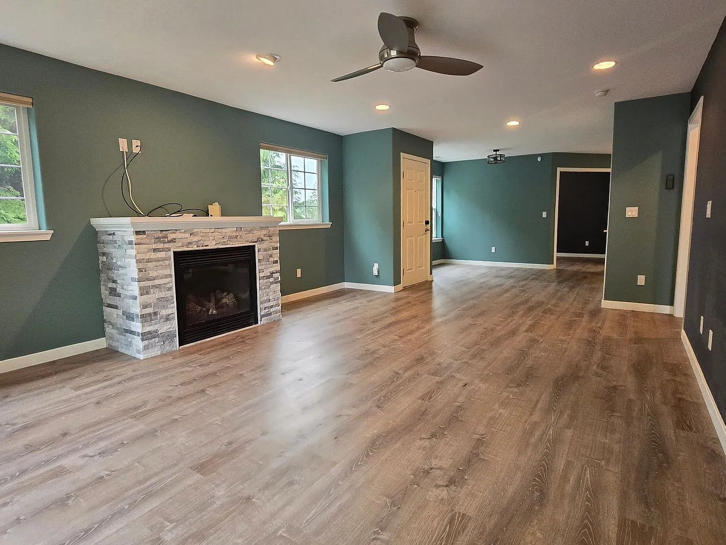 Hoquiam - 2 bedroom, 2 bath home for RENT! — Photo 2