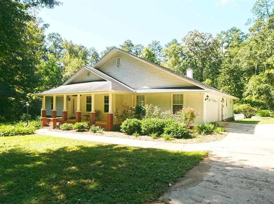 1st image of 3324 Vaillan Ct