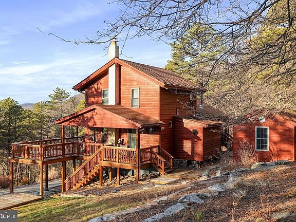 2nd image of 1851 Great Mountain Ln