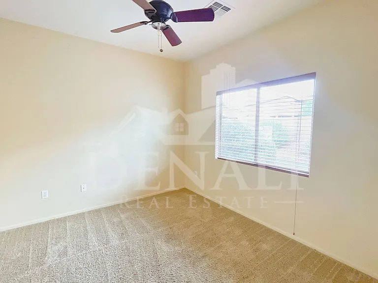 11786 W Fordson Dr — Photo 17
