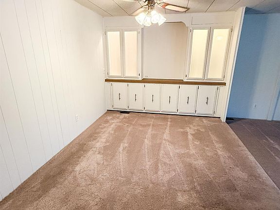 4th image of 1005 Crown Ave
