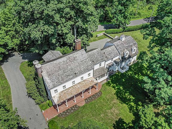 2 Beverly Rd 07 - WEB.jpg