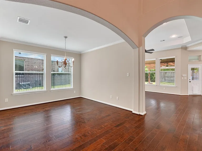 74 S Sawbridge Cir — Photo 9