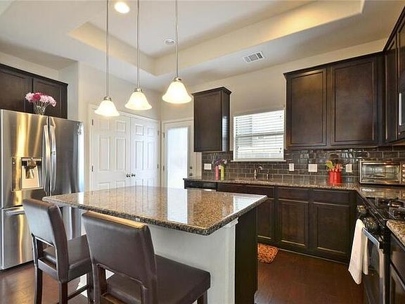 5th image of 10020 Milla Cir #18