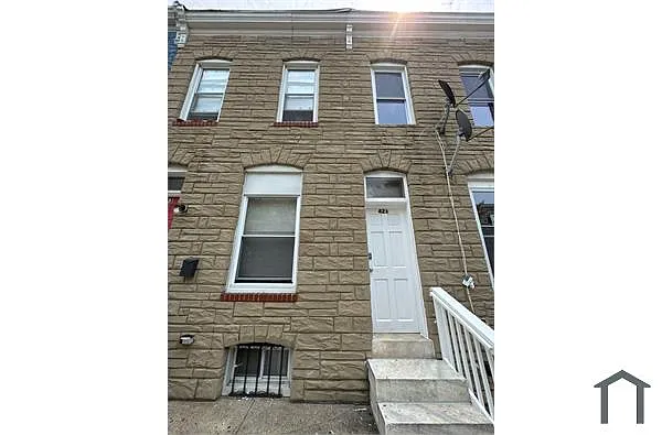 Building Photo - 421 N Glover St