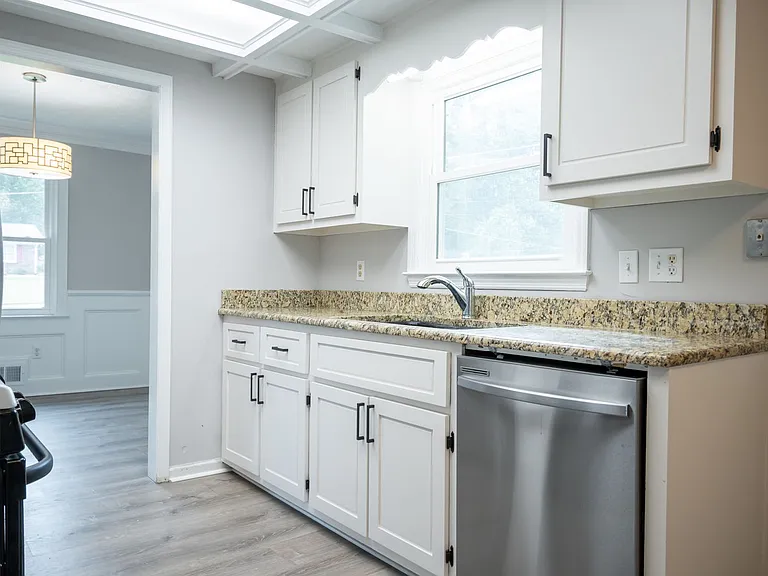 1030 Carriage Hill Rd — Photo 9