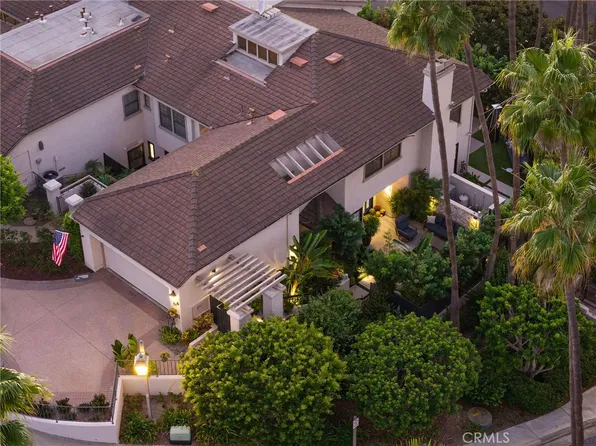 51 Seabrook Cv, Newport Beach, CA 92660