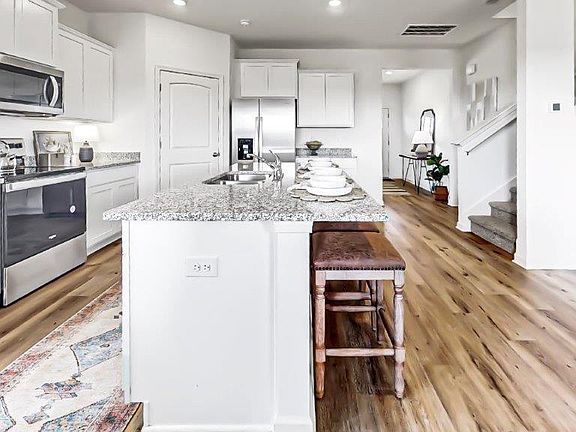 6th image of this home