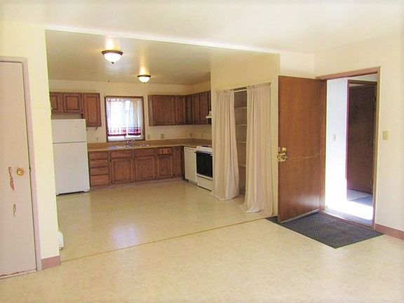 3rd image of 1116 Selief Ln #4