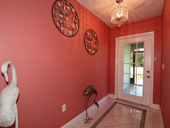 5th image of 10102 Gulfstream Blvd