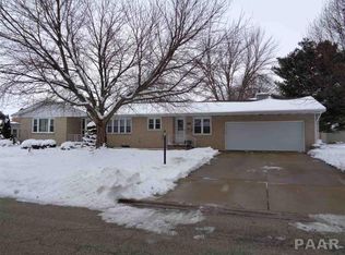 109 W Crestwood Dr, Morton, IL
