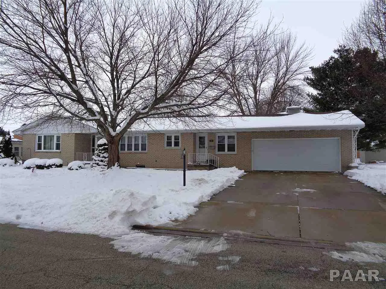109 W Crestwood Dr photo 1