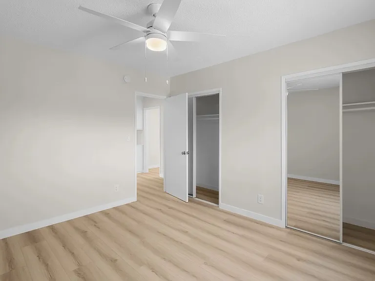 2823 S Corning St #4 — Photo 27