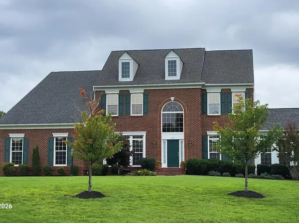 121 Stableside Ln, Fredericksburg, VA 22405