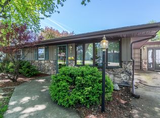 204 2nd Ave, Mendota, IL 61342