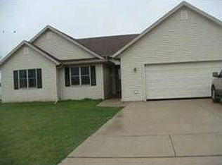 646 W Burbank Ave, Janesville, WI 53546