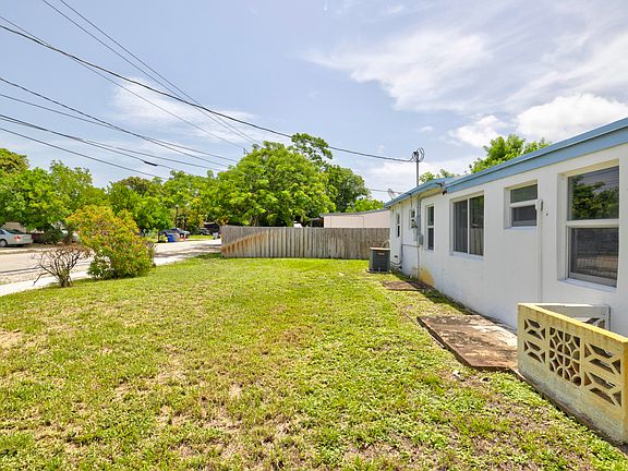 5th image of 1240 NE 32nd St