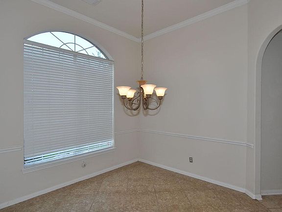 4th image of 2607 Edison Brook Ln