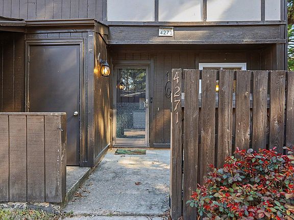 5th image of 4271 Lake Ridge Dr