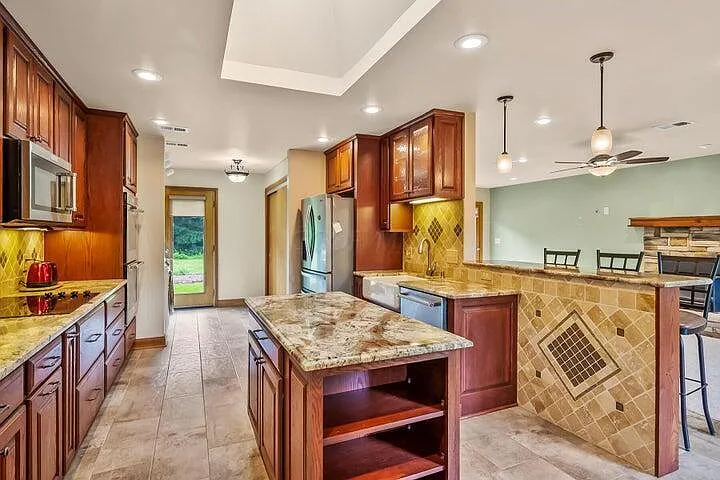 3407 Bean Oller Rd — Photo 11