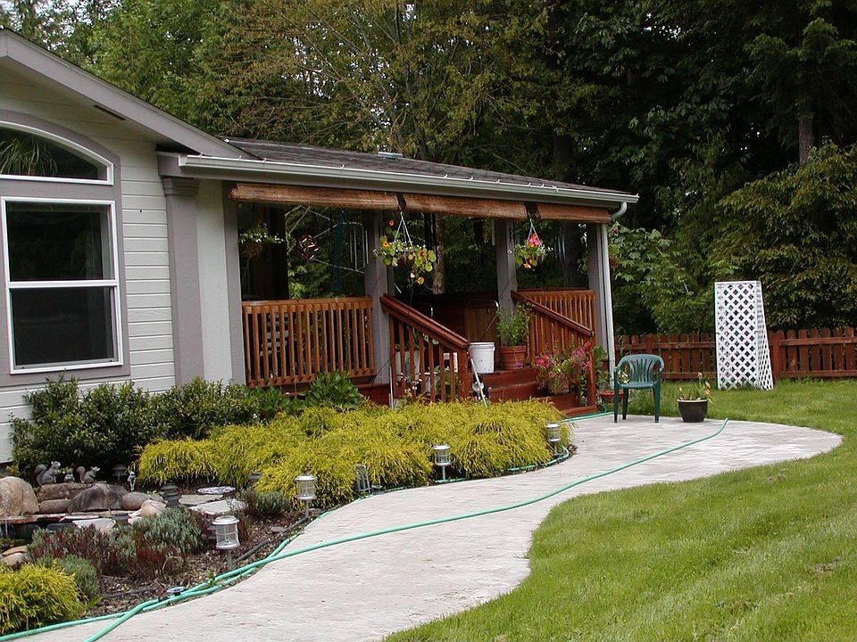 2nd image of 16520 Reichel Rd SE