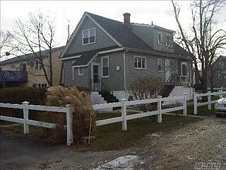 2nd image of 7 6th St