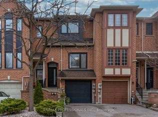 105 Harbourview Cres, Toronto, ON M8V 4A9