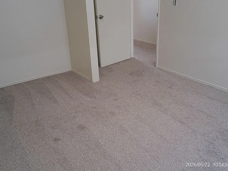 239 Daisy Ave — Photo 7
