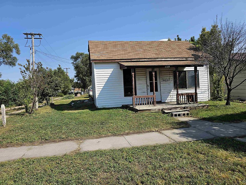 1st image of 809 N Dewey