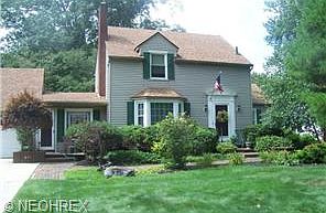 1st image of 641 Willard Ave NE