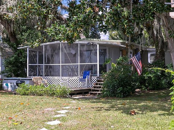 2nd image of 3988 E Lake Park Dr
