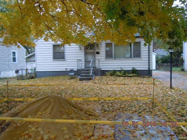 1st image of 6348 Everett Dr