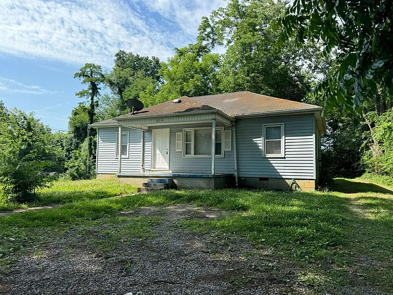634 Lafayette Rd — Photo 20