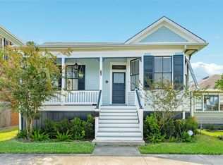1407 Winnie St, Galveston, TX 77550