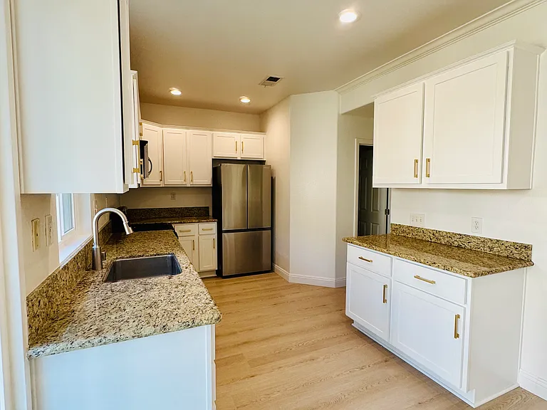 15 Ametrine Way — Photo 9