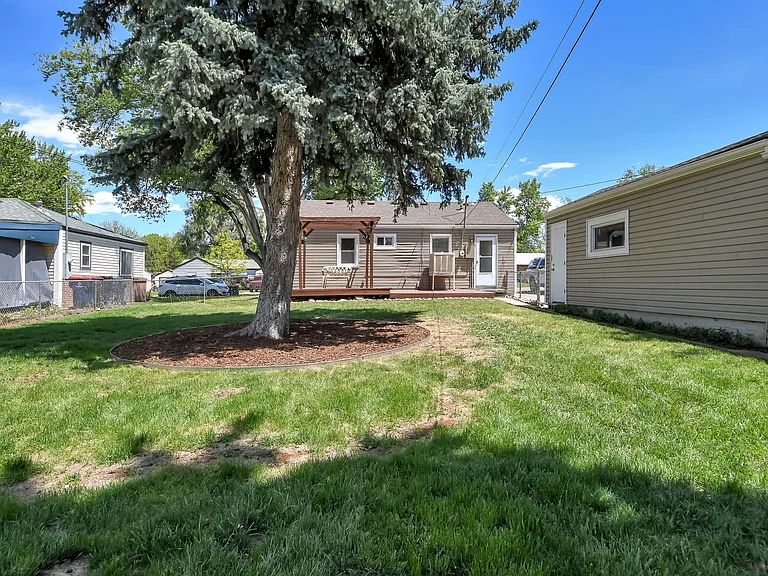 3261 S Humboldt St — Photo 10