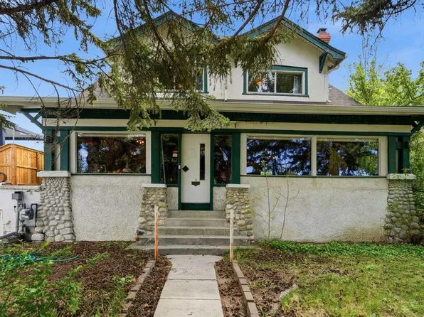 1316 W 15th St NW, Calgary, AB T2N 2B6