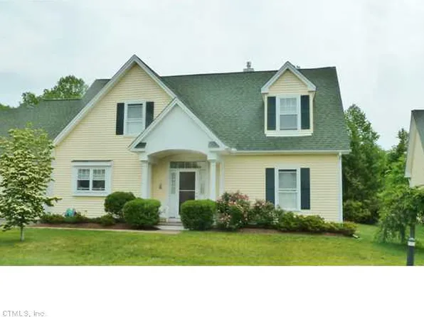 10 Blue Heron Way, Old Saybrook, CT 06475