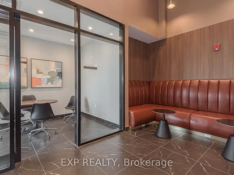 1005 Dundas St E #546 — Photo 22