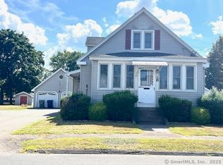 16 Diamond Ave, Plainville, CT 06062