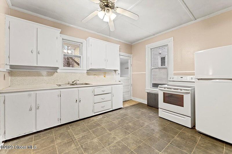 2nd image of 55 South Street