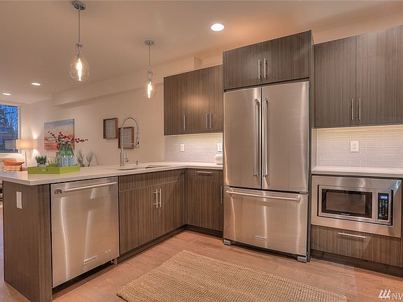 5th image of 6253 60th Ave NE