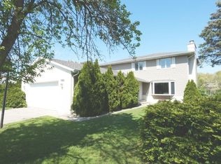 4157 Oakmont Ct, Crown Pt, IN 46307