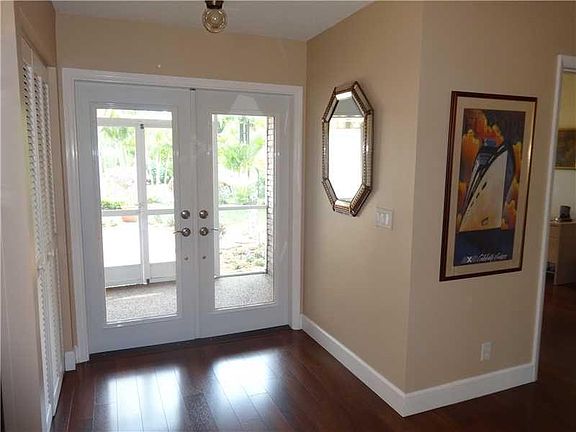 2nd image of 6657 NW 49th St