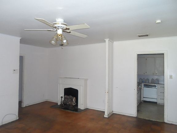 4th image of 1001 Wanda Dr