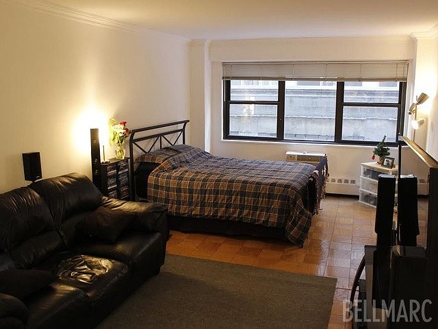 1st image of 330 E 46th St APT 3A