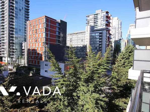 1295 Richards St #607, Vancouver, BC V6B 1B7
